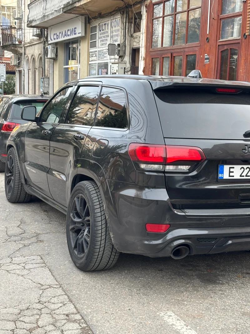 Jeep Grand cherokee SRT, снимка 9 - Автомобили и джипове - 53527384