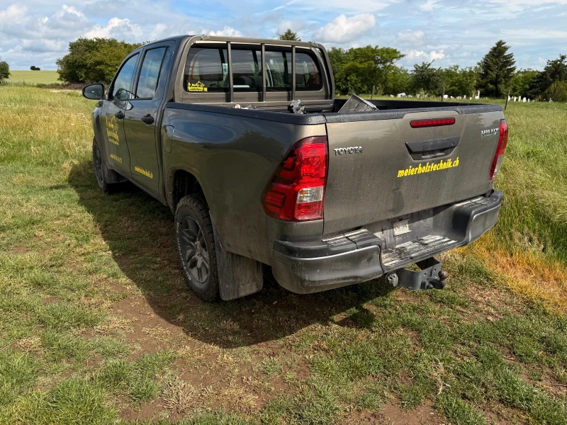 Toyota Hilux 2.4 , 2025г. 14000 км - 34999 лв. - 20414431 1
