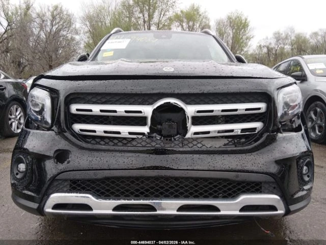 Mercedes-Benz GLB 250 * 4MATIC* КОЖА* ПОДГРЕВ* ПАНОРАМА* LED* , снимка 6 - Автомобили и джипове - 54766574