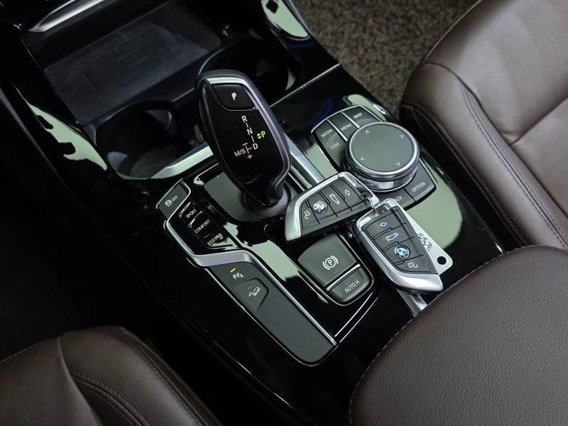 BMW X3 xDrive 20i Luxury| 184к.с.| ВКЛ.ТЕХНОТЕСТ, снимка 9 - Автомобили и джипове - 55486554