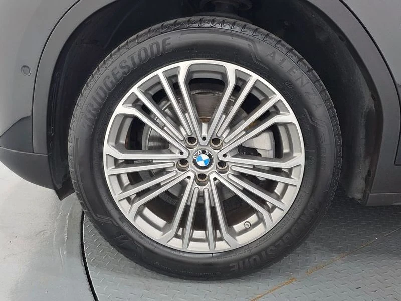 BMW X3 xDrive 20i Luxury| 184к.с.| ВКЛ.ТЕХНОТЕСТ, снимка 5 - Автомобили и джипове - 55486554