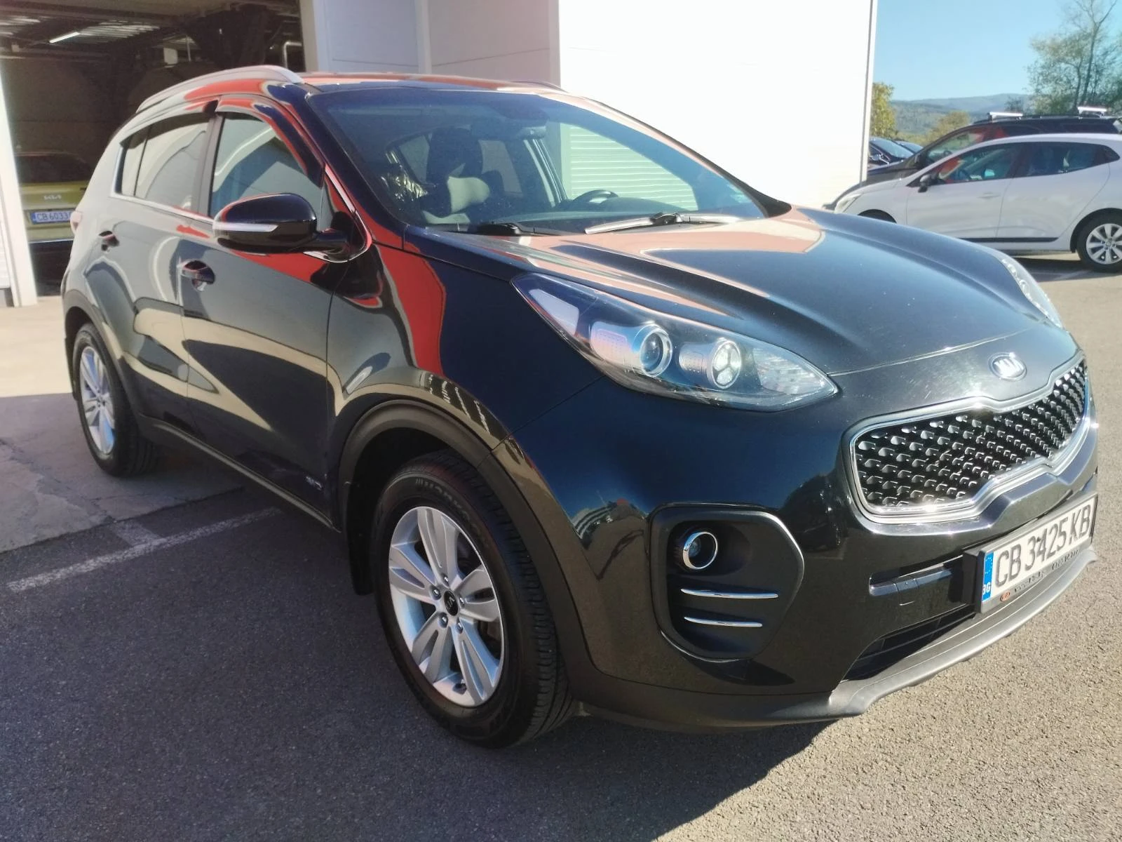 Kia Sportage 2.0 crdi - изображение 3