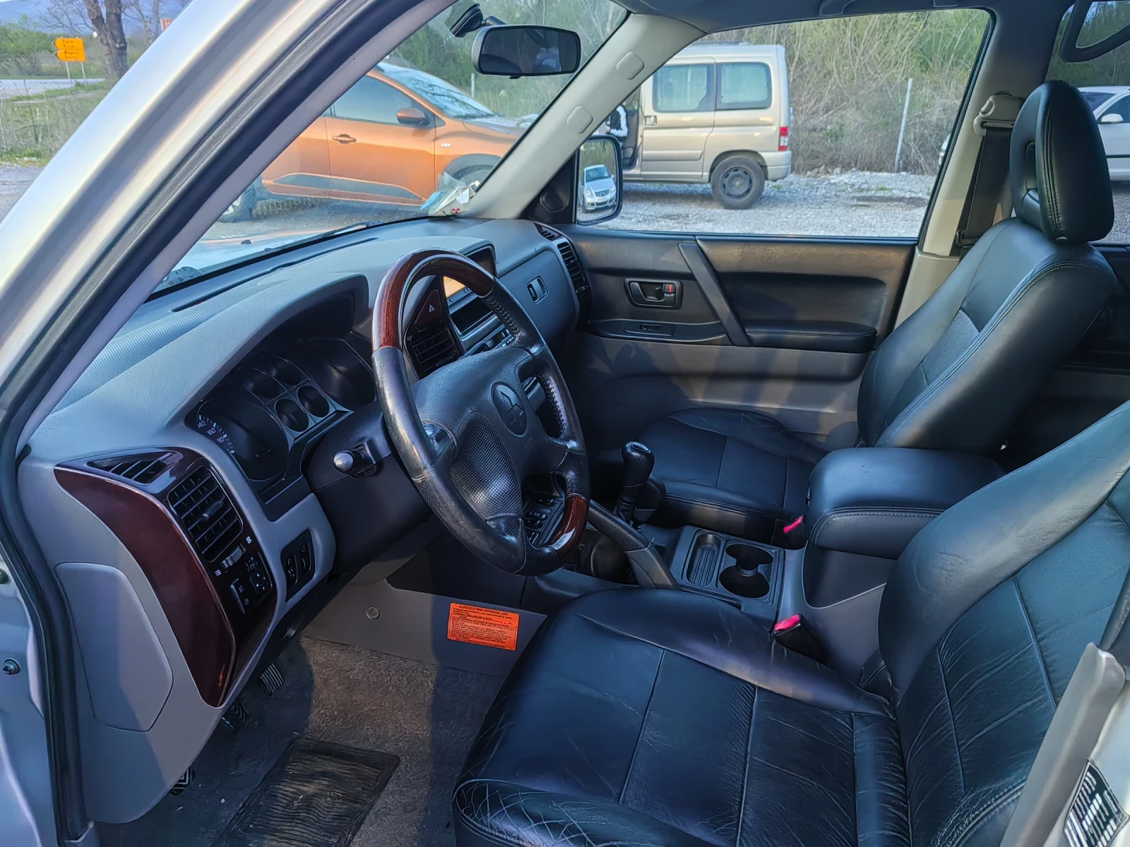 Mitsubishi Pajero 3.2DiD Италия - изображение 9