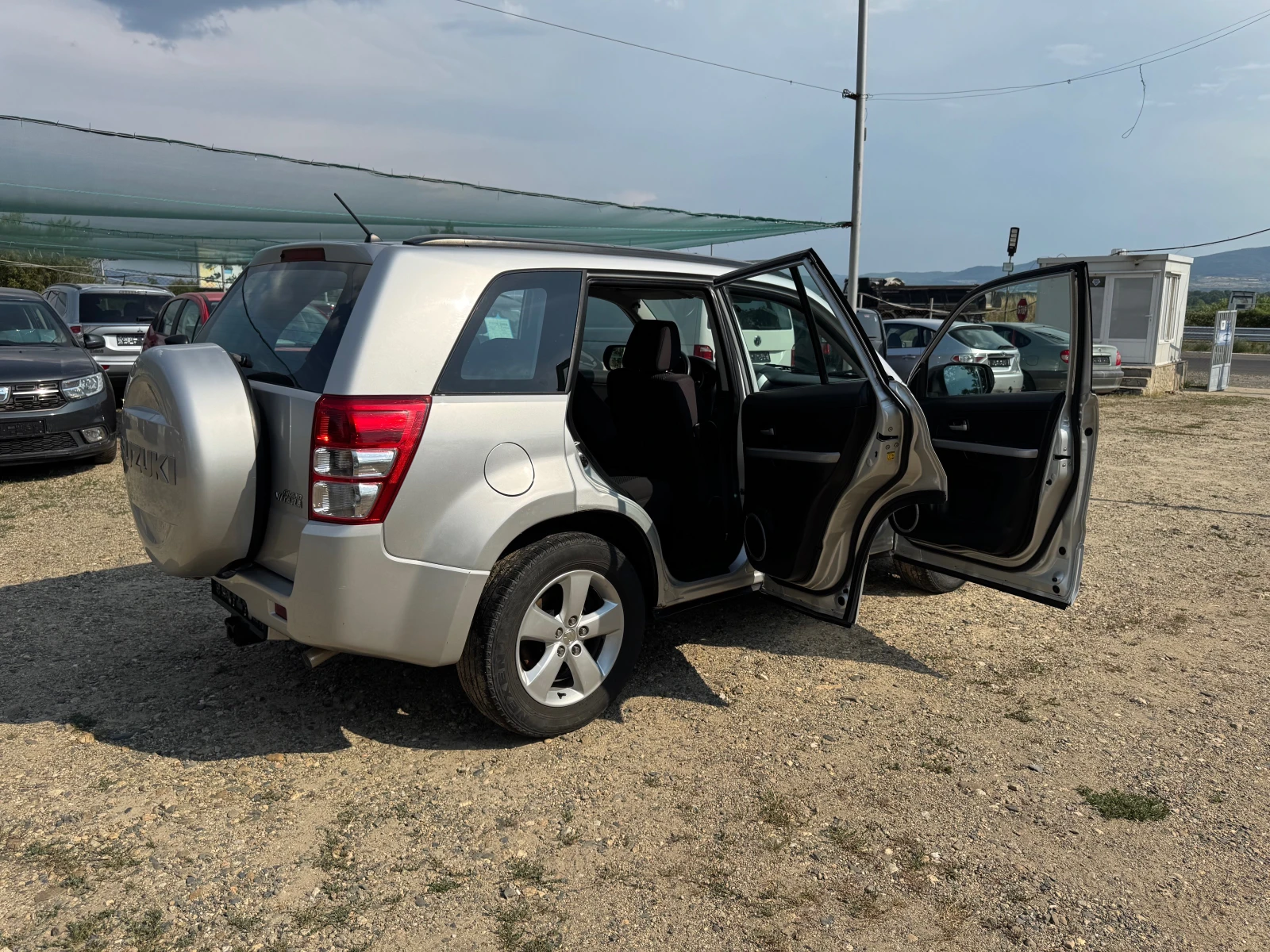 Suzuki Grand vitara 195000км.100% - изображение 5
