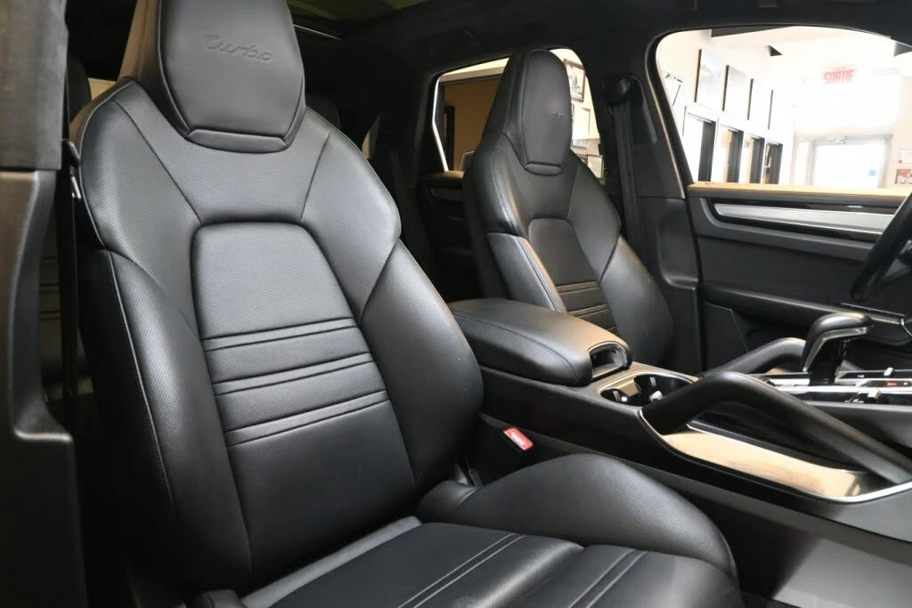 Porsche Cayenne TURBO * AWD * 360 * BOSE * ОБДУХВАНЕ  - изображение 7