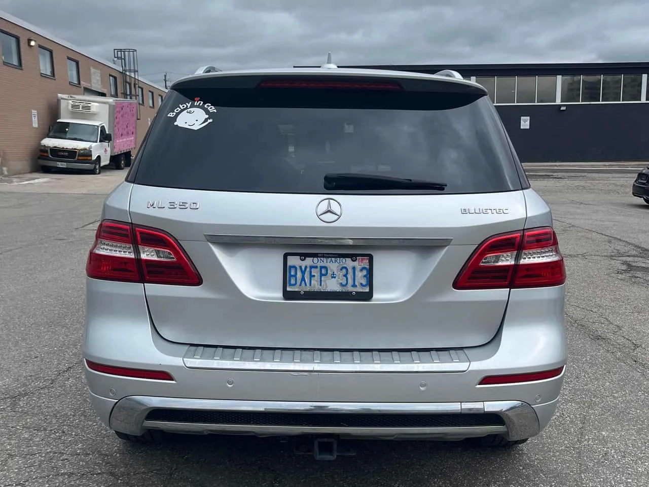 Mercedes-Benz ML 350 * BlueTEC * HARMAN/KARDON* PANORAMA* , снимка 4 - Автомобили и джипове - 54581349