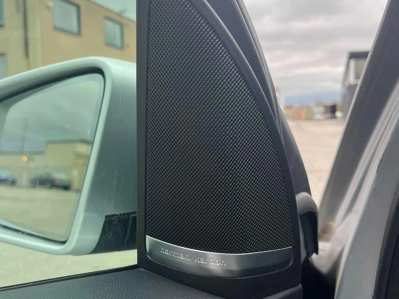 Mercedes-Benz ML 350 * BlueTEC * HARMAN/KARDON* PANORAMA* , снимка 10 - Автомобили и джипове - 54581349