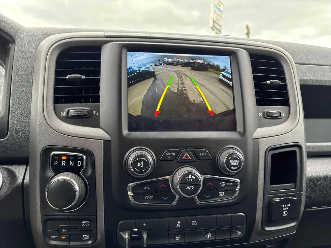 Dodge RAM 1500 * Express * CARFAX * ЦЕНА ДО БГ, снимка 9 - Автомобили и джипове - 54934296