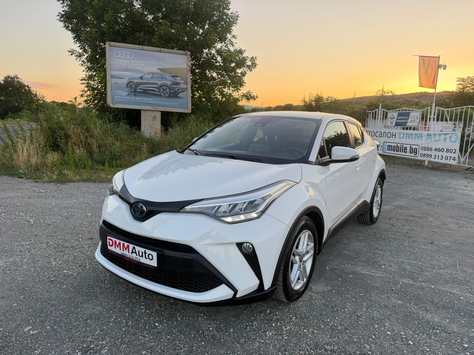 Toyota C-HR HYBRID / FACELIFT / ЕВРО6 / YOUTUBE / WAZE 