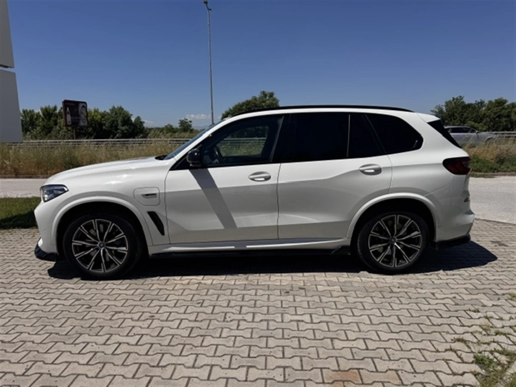 BMW X5 xDrive45e, снимка 3 - Автомобили и джипове - 55315078