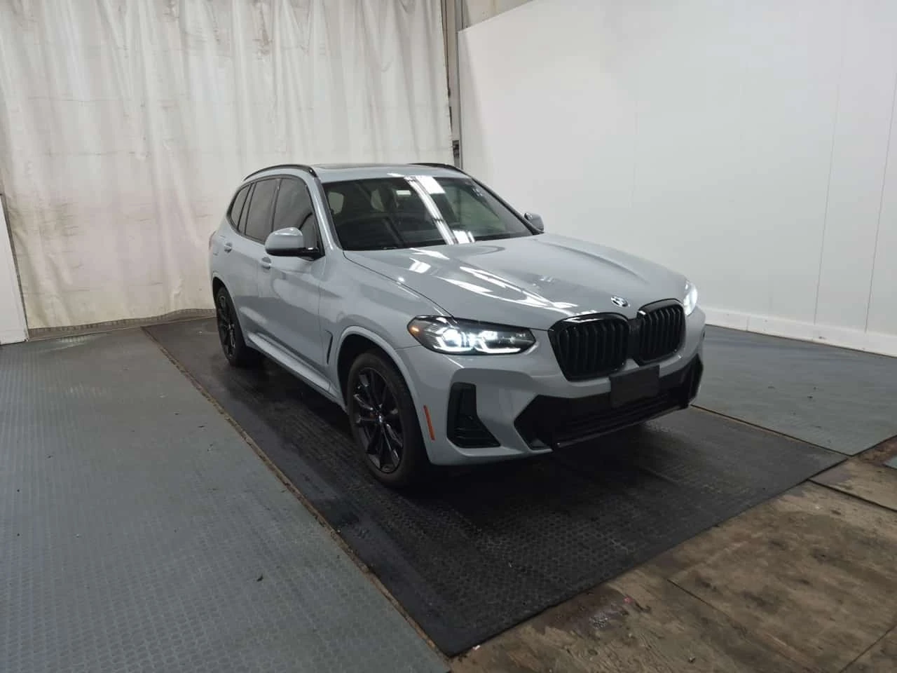 BMW X3 * Sports Activity Vehicle Xdrive30i * CARFAX *  | Mobile.bg � ����������� 5