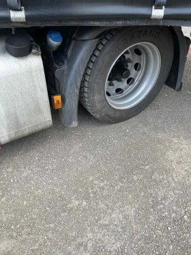 Scania R 450 ЦЕНАТА Е ЗА КОМПОЗИЦИЯ - ВЛЕКАЧ+ ПОЛУРЕМАРКЕ, снимка 4