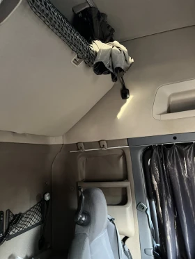 Scania R 450 ЦЕНАТА Е ЗА КОМПОЗИЦИЯ - ВЛЕКАЧ+ ПОЛУРЕМАРКЕ, снимка 8