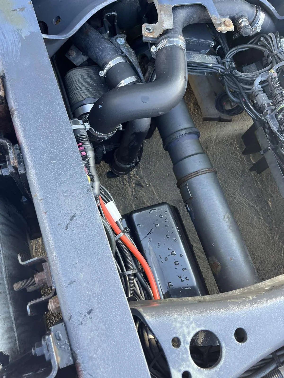 Scania R 450 ЦЕНАТА Е ЗА КОМПОЗИЦИЯ - ВЛЕКАЧ+ ПОЛУРЕМАРКЕ, снимка 11 - Камиони - 53462691