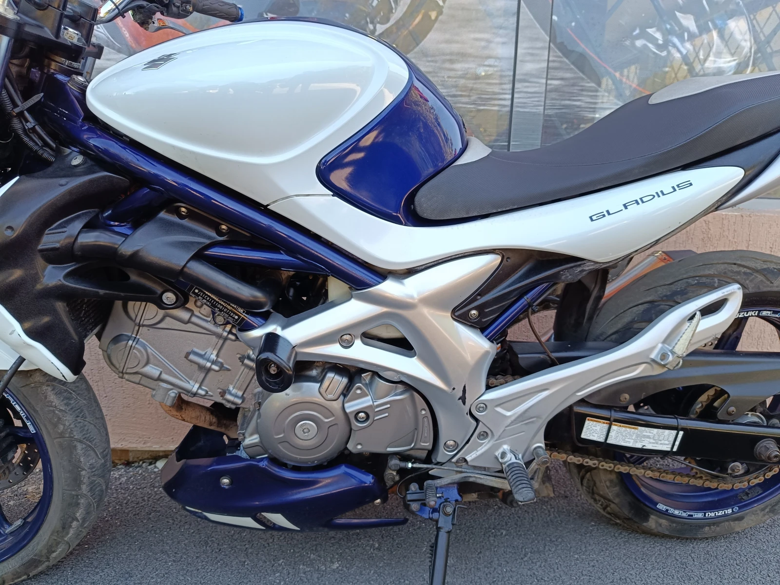 Suzuki Gladius 650i | Mobile.bg   13