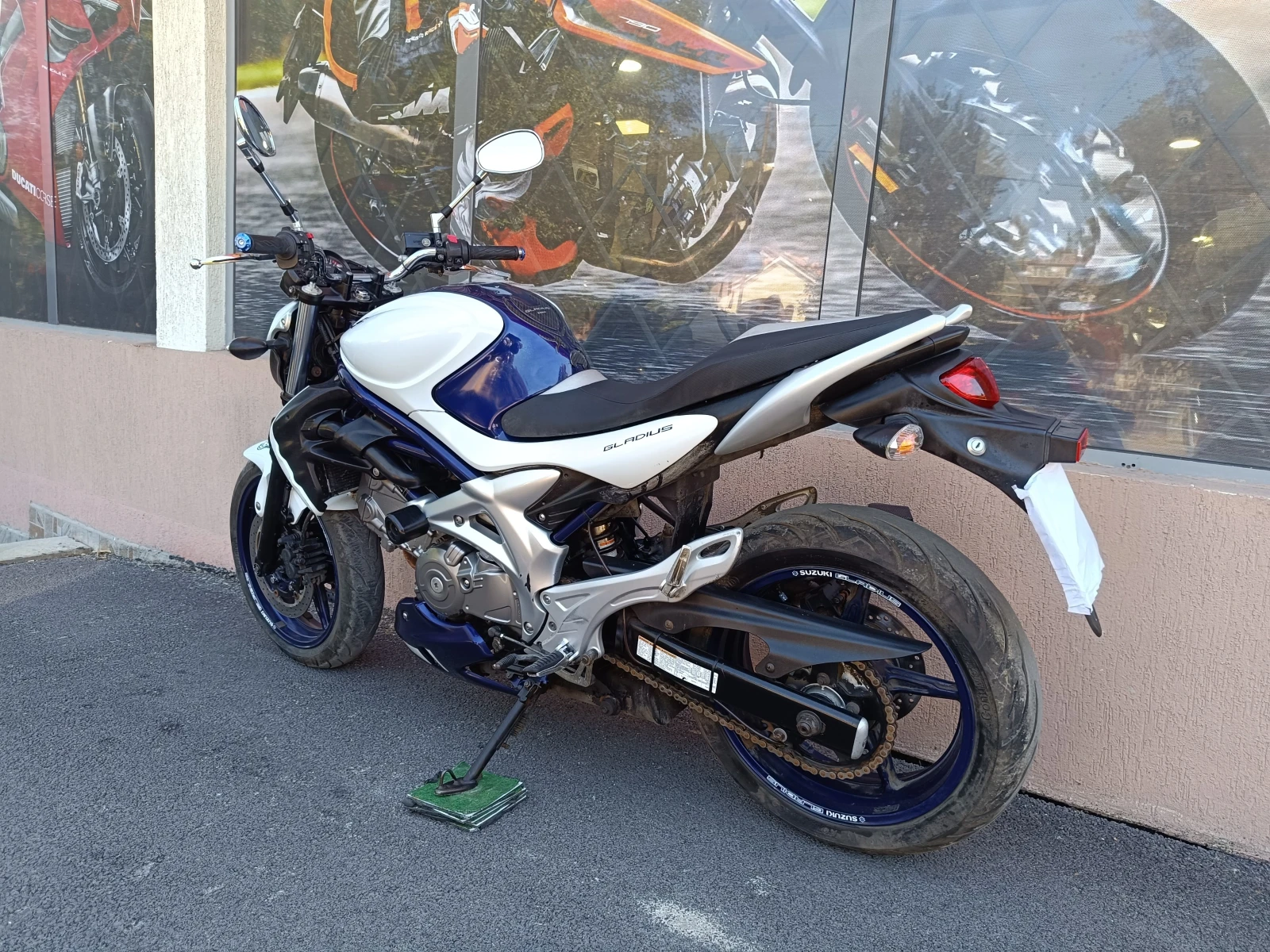 Suzuki Gladius 650i | Mobile.bg   11