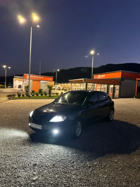 Mazda 3 1.6, снимка 3