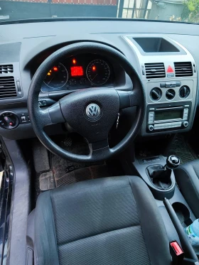 VW Touran - 2700 € / 5280.74 лв. - 95060765 3