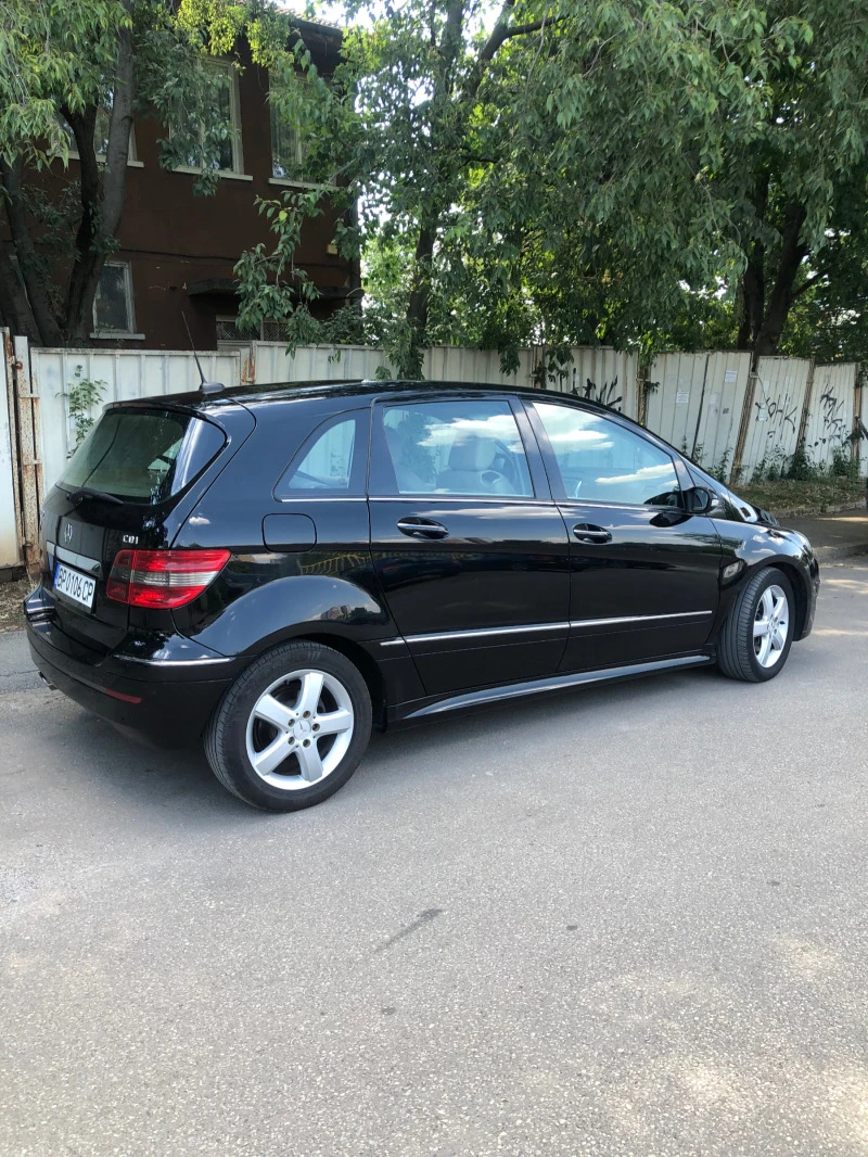 Mercedes-Benz B 180 180cdi, снимка 8 - Автомобили и джипове - 43770842