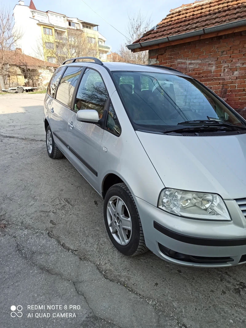 VW Sharan, снимка 9 - Автомобили и джипове - 46959396