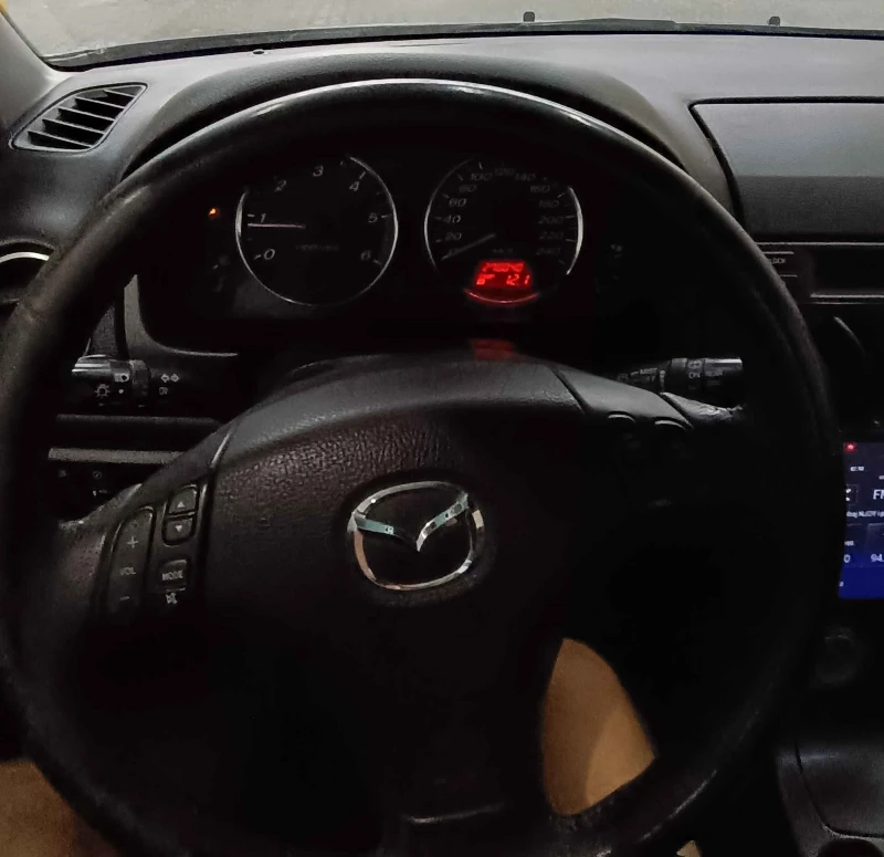 Mazda 6 2.0, снимка 5 - Автомобили и джипове - 47044026