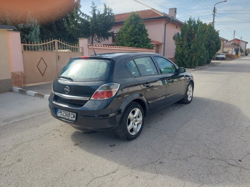 Opel Astra Газов инжекцион, снимка 4 - Автомобили и джипове - 47451849