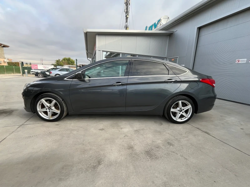 Hyundai I40 2.0 Premium/ Седан, снимка 4 - Автомобили и джипове - 52077142