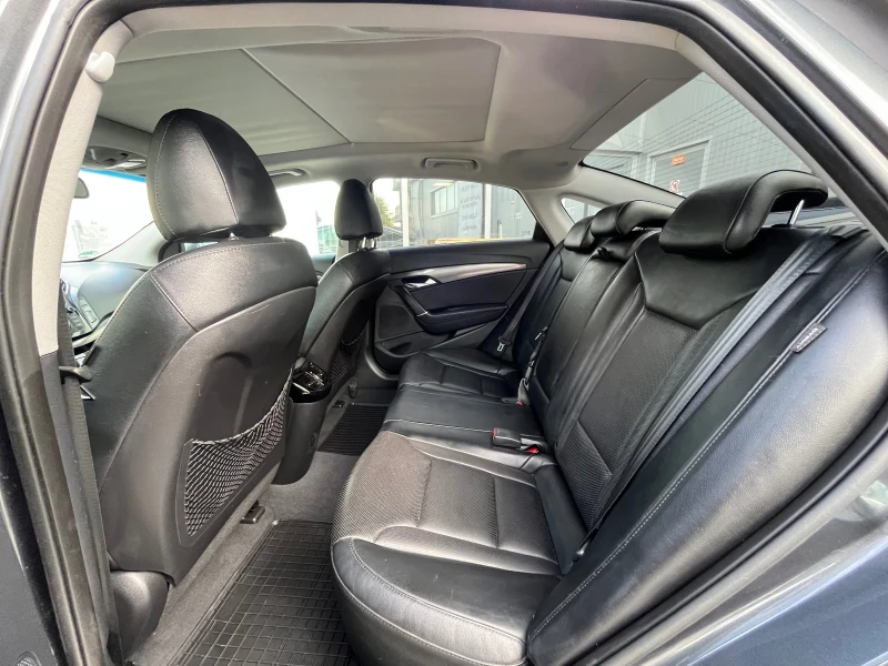 Hyundai I40 2.0 Premium/ Седан, снимка 15 - Автомобили и джипове - 52077142