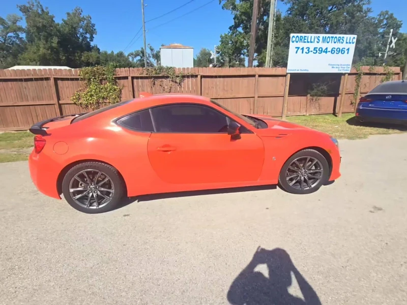 Toyota GT86 860 Special Edition, снимка 3 - Автомобили и джипове - 52365349