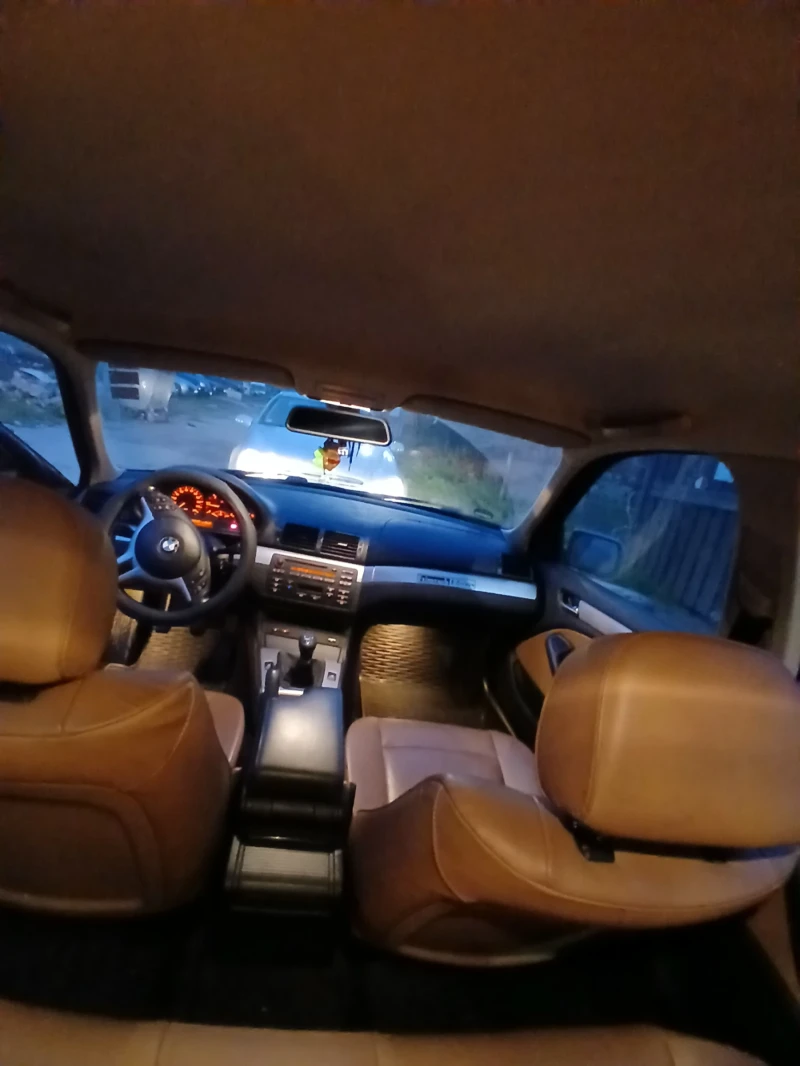 BMW 320, снимка 3 - Автомобили и джипове - 52373132