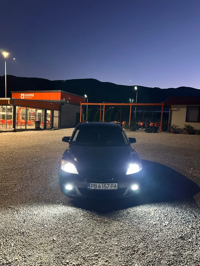 Mazda 3 1.6, снимка 2 - Автомобили и джипове - 52891748