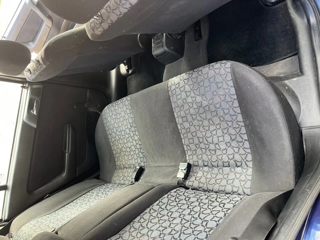 Opel Astra 2.0 DTL, снимка 9 - Автомобили и джипове - 52691547