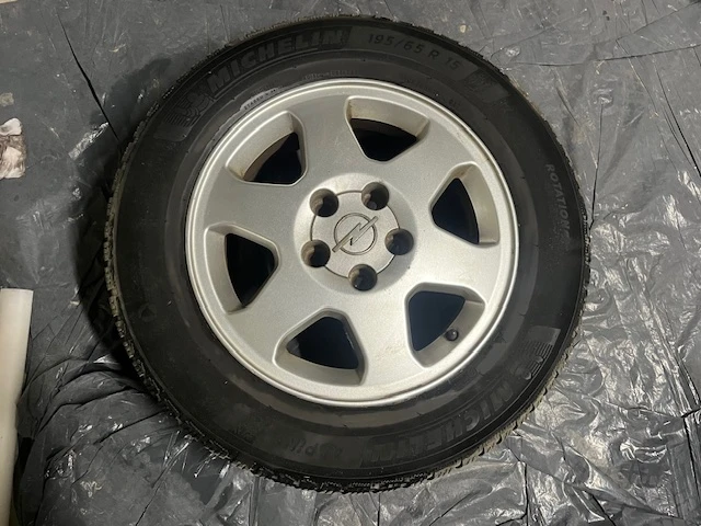 Opel Astra 2.0 DTL, снимка 10 - Автомобили и джипове - 52691547