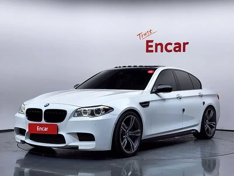 BMW M5