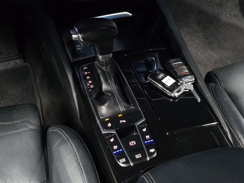 Kia K7 3.0 LPI Prestige| 270к.с., снимка 9 - Автомобили и джипове - 56178374