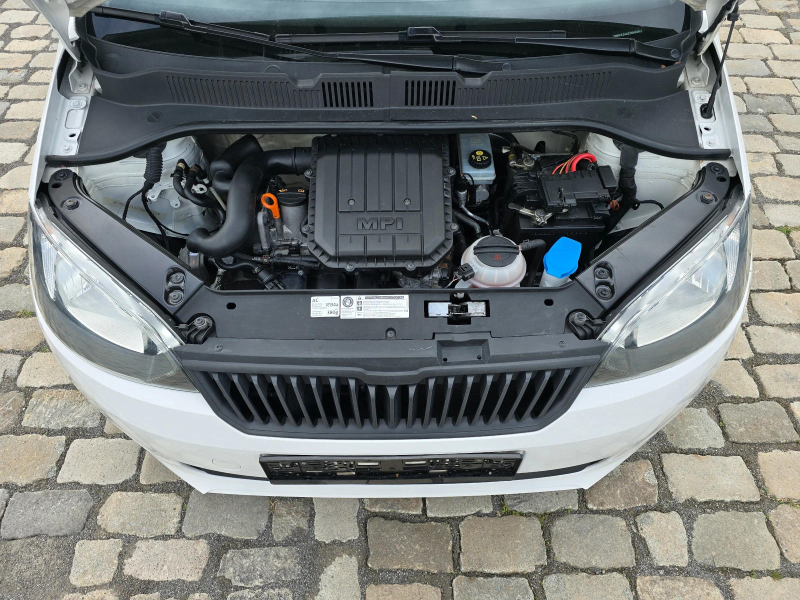 Skoda Citigo 1.0i 60кс ЗИМНИ+ ЛЕТНИ ГУМИ С ДЖАНТИ ЕВРО 5 - изображение 9