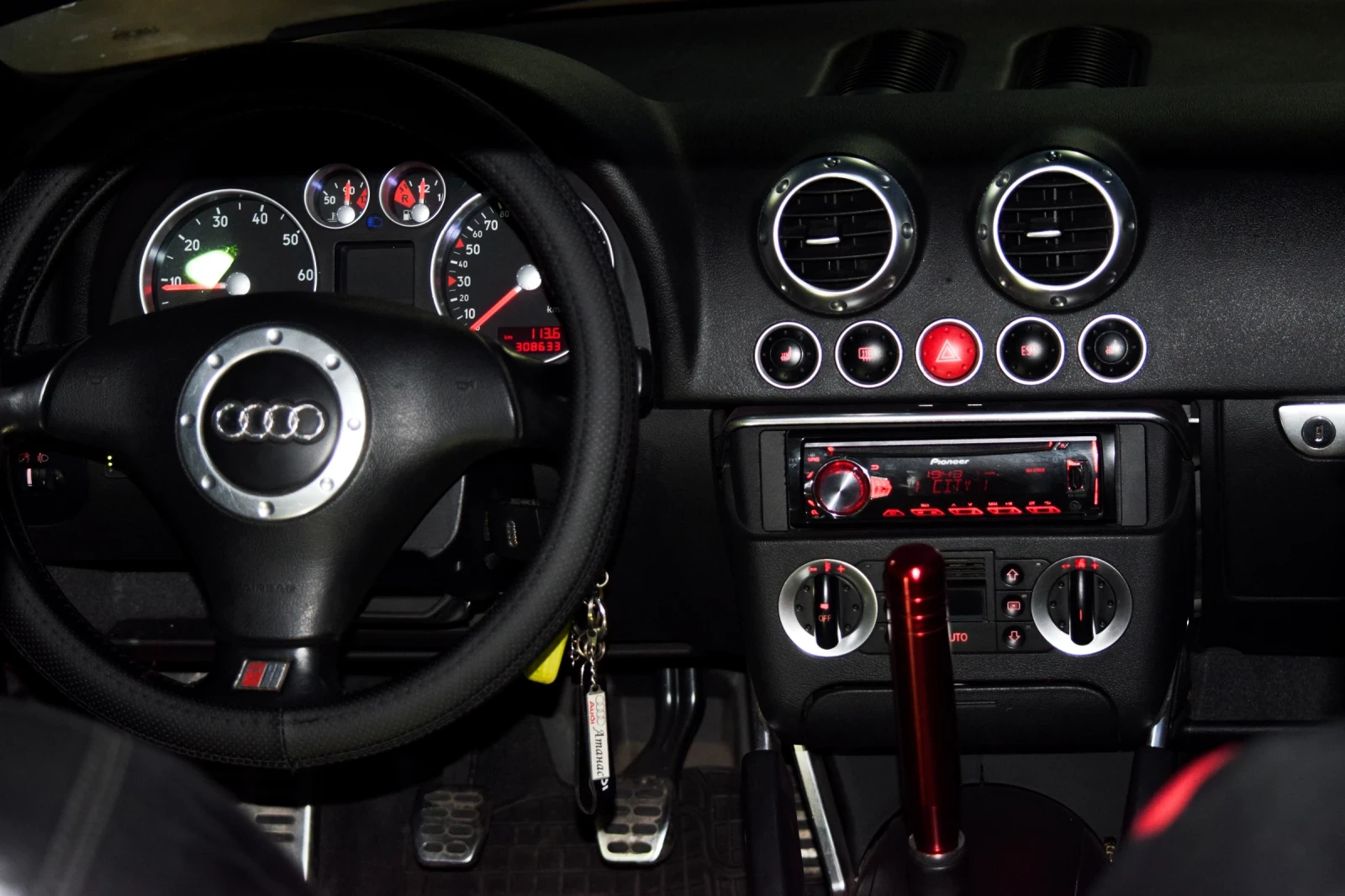 Audi Tt 1.8 225 . Quattro LED/TUNING/LPG | Mobile.bg   15