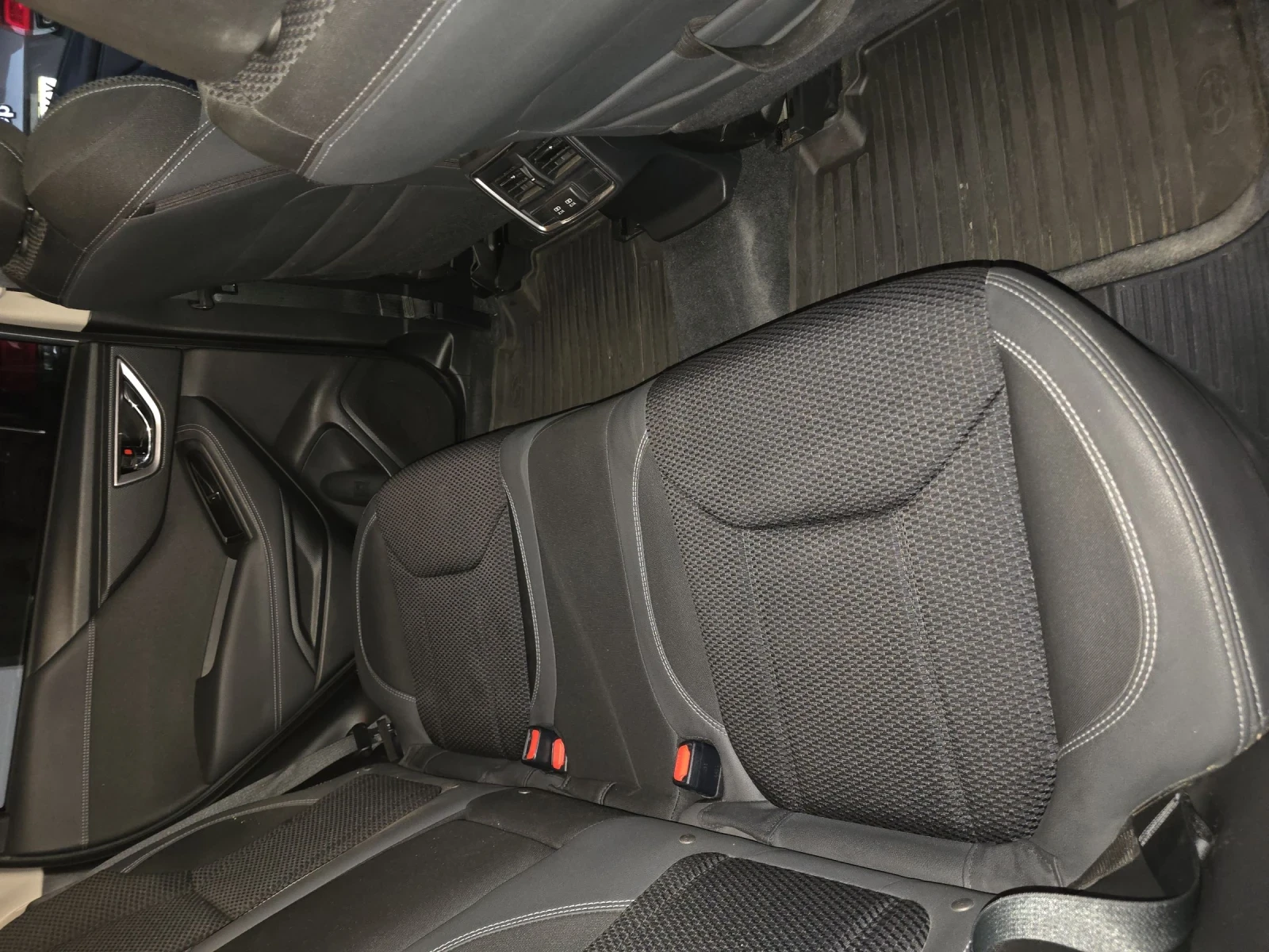 Subaru Forester AWD 2.5 - изображение 9