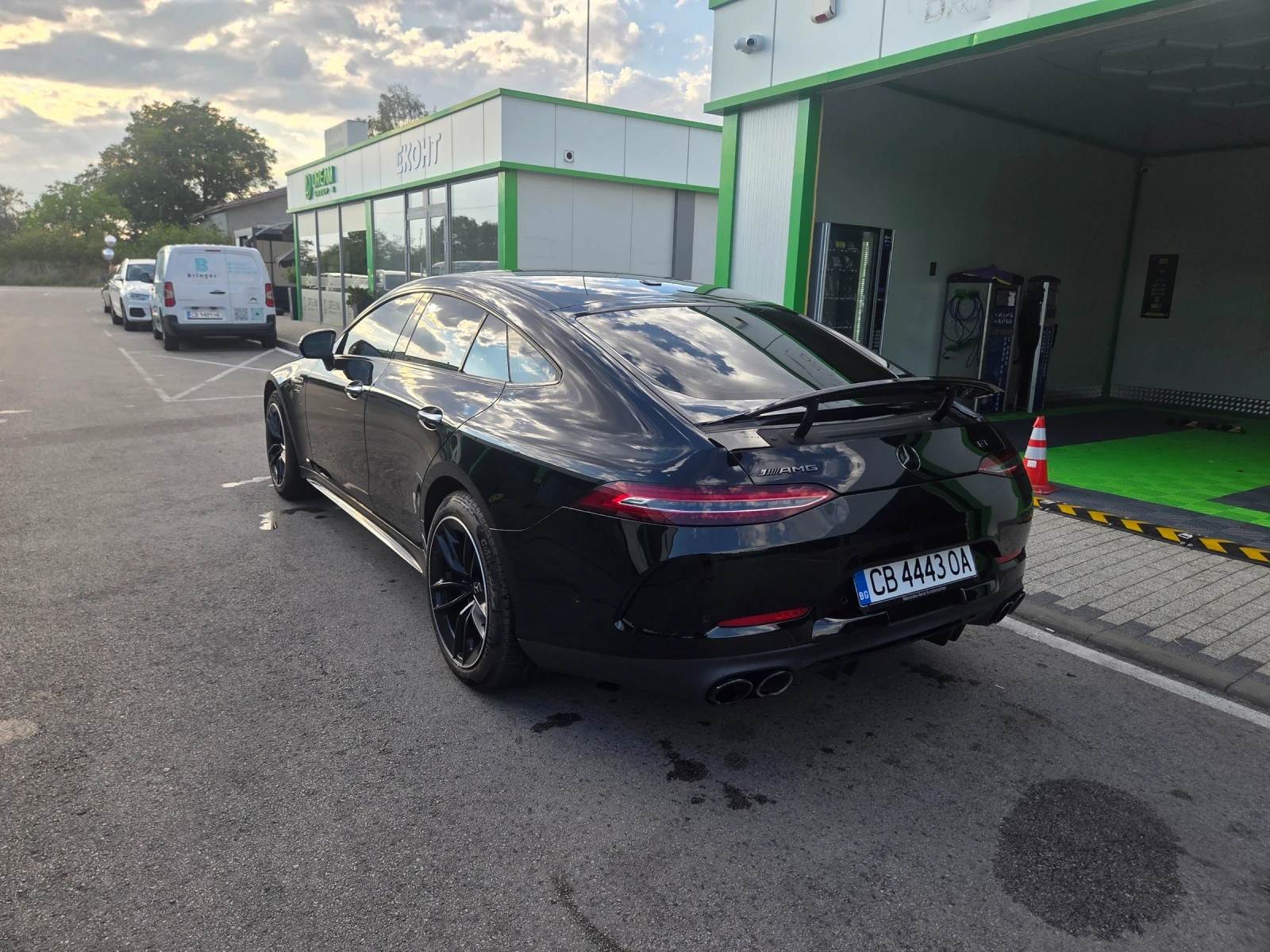 Mercedes-Benz GT 43 AMG + EQ BOOST / FACE / 4MATIC+ /ЛИЗИНГ, снимка 2 - Автомобили и джипове - 52879463