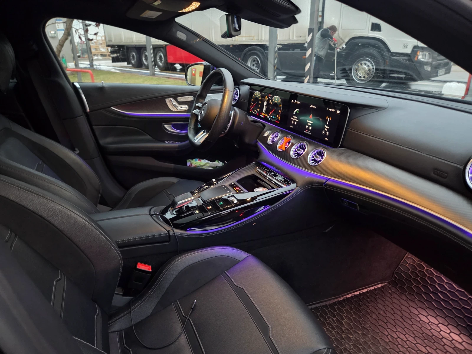 Mercedes-Benz GT 43 AMG + EQ BOOST / FACE / 4MATIC+ /ЛИЗИНГ - изображение 9