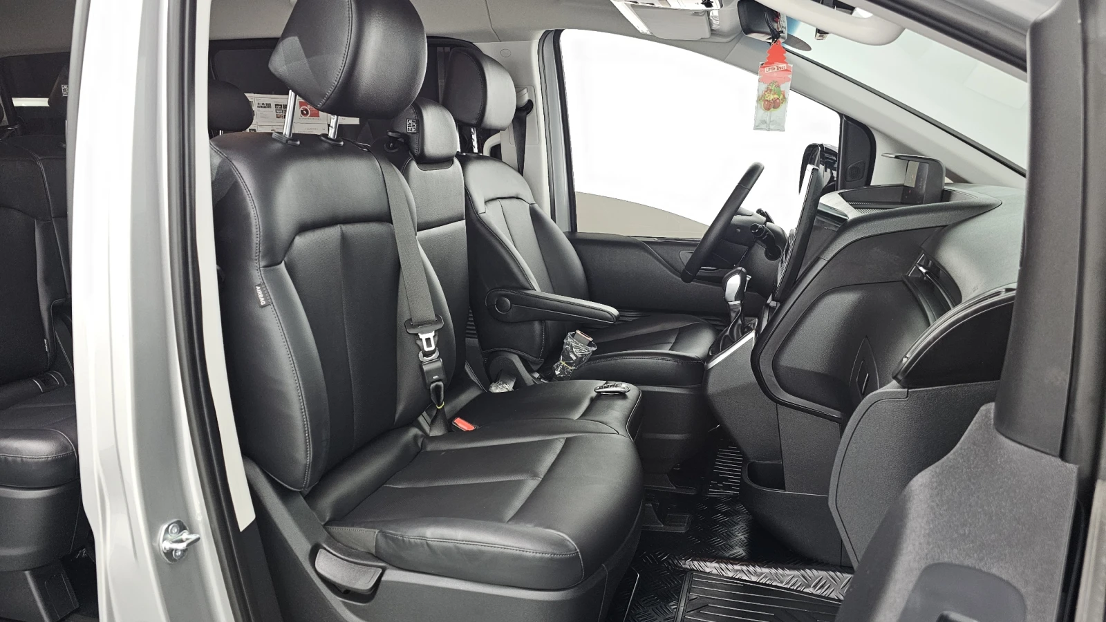 Hyundai Staria L3.5 Tourer 9seater autogeorge.com - изображение 9