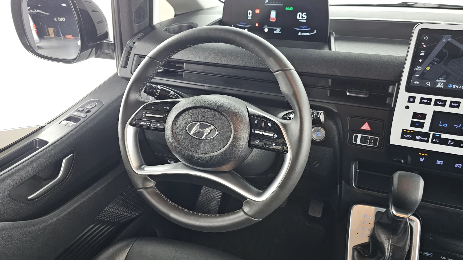 Hyundai Staria L3.5 Tourer 9seater autogeorge.com | Mobile.bg � ����������� 12