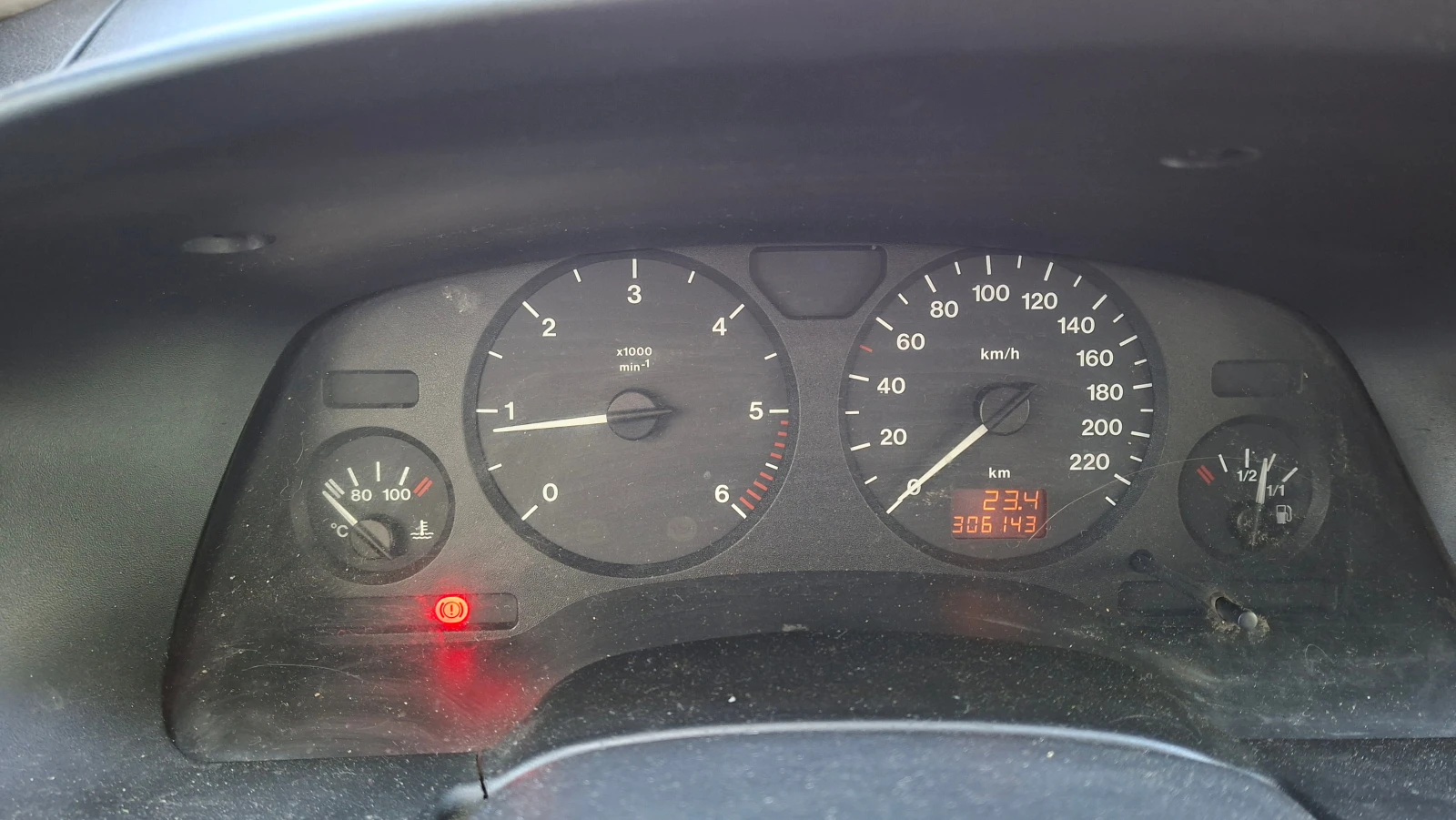 Opel Zafira, снимка 9 - Автомобили и джипове - 53873705