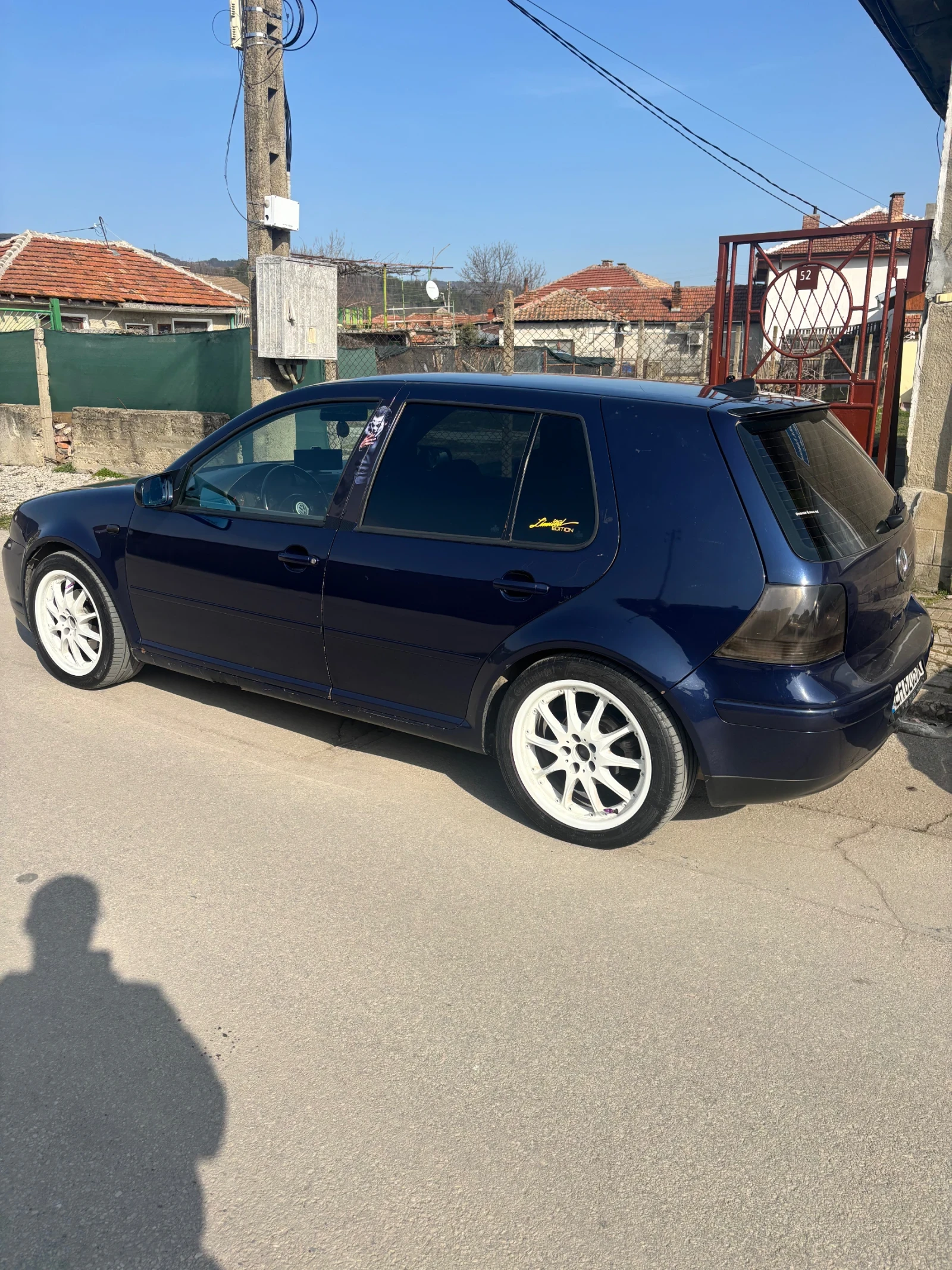 VW Golf