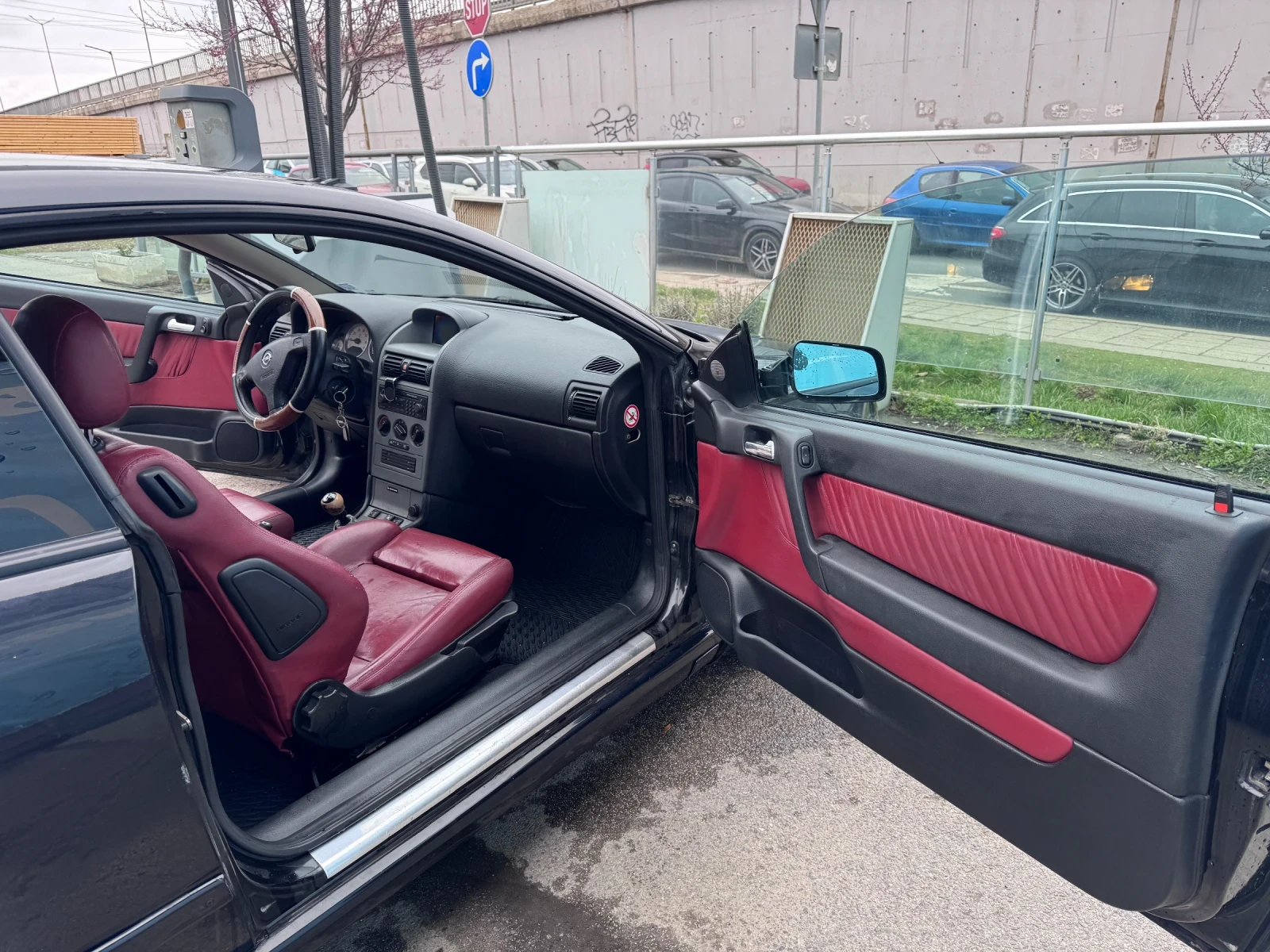 Opel Astra Bertone Irmscher, снимка 13 - Автомобили и джипове - 54031927