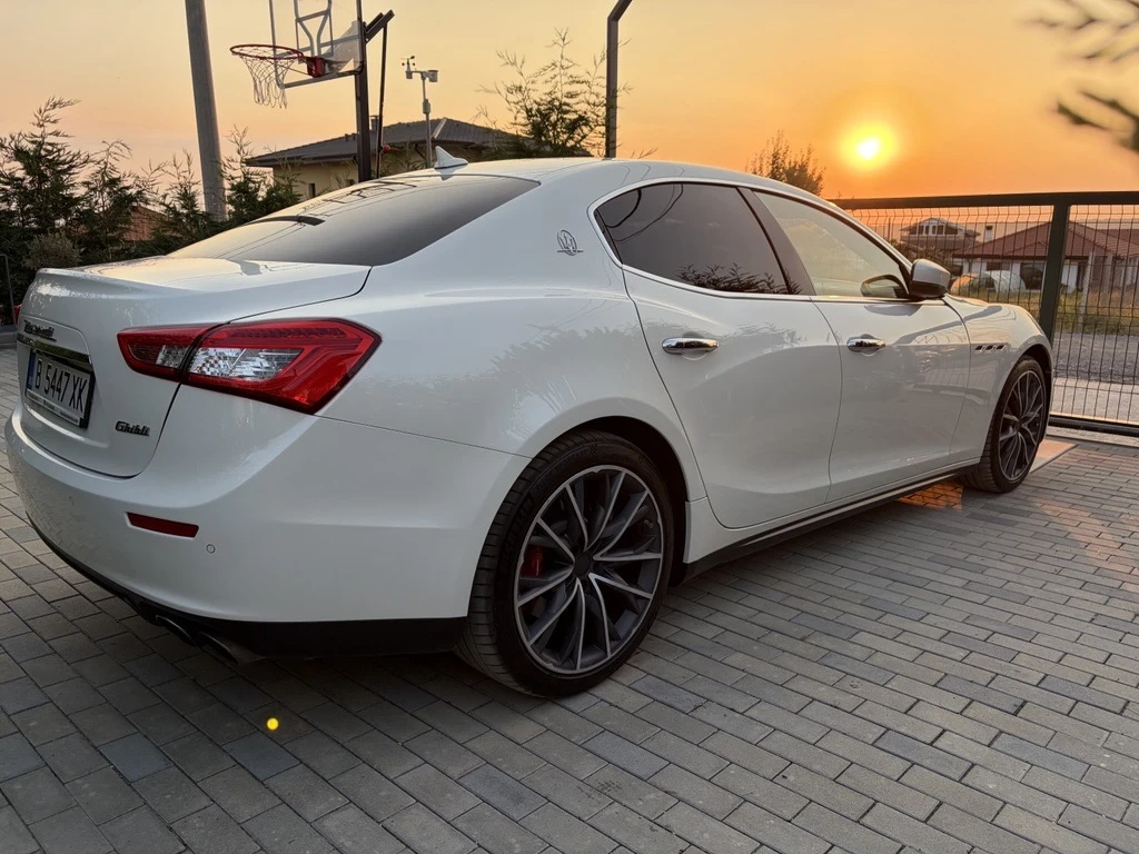 Maserati Ghibli S, снимка 2 - Автомобили и джипове - 55134682