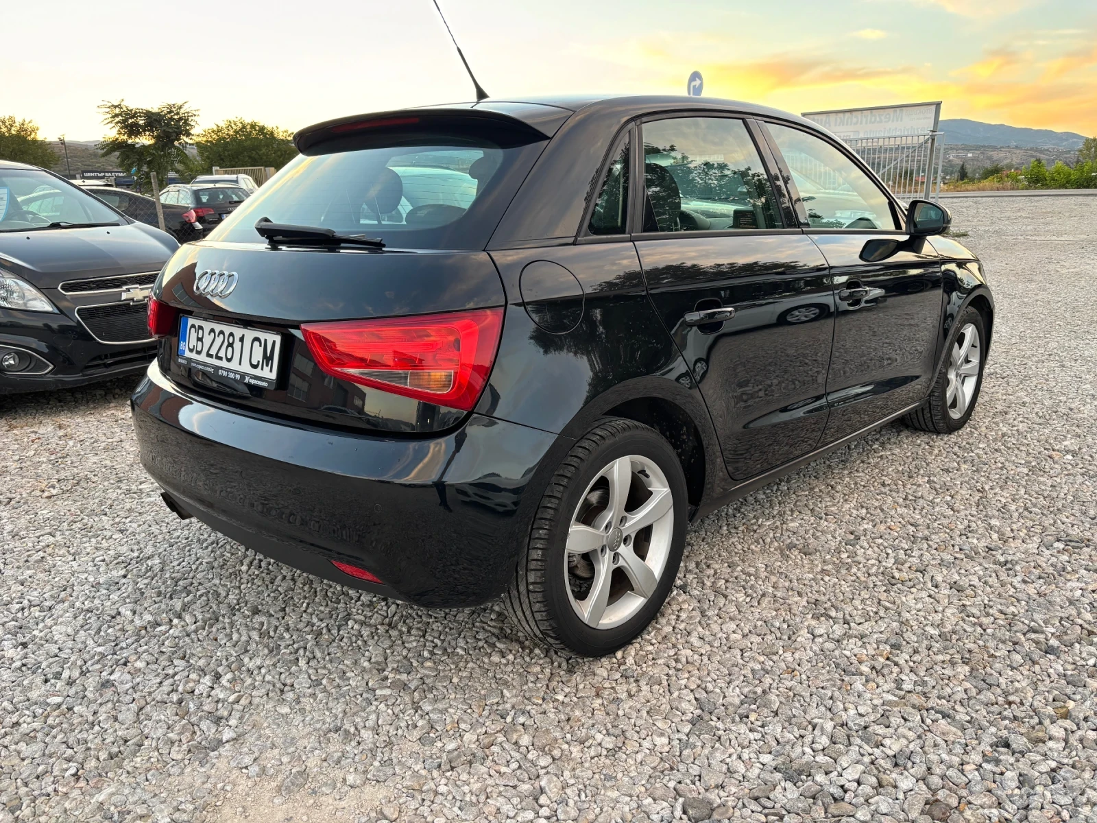 Audi A1, снимка 4 - Автомобили и джипове - 56317422
