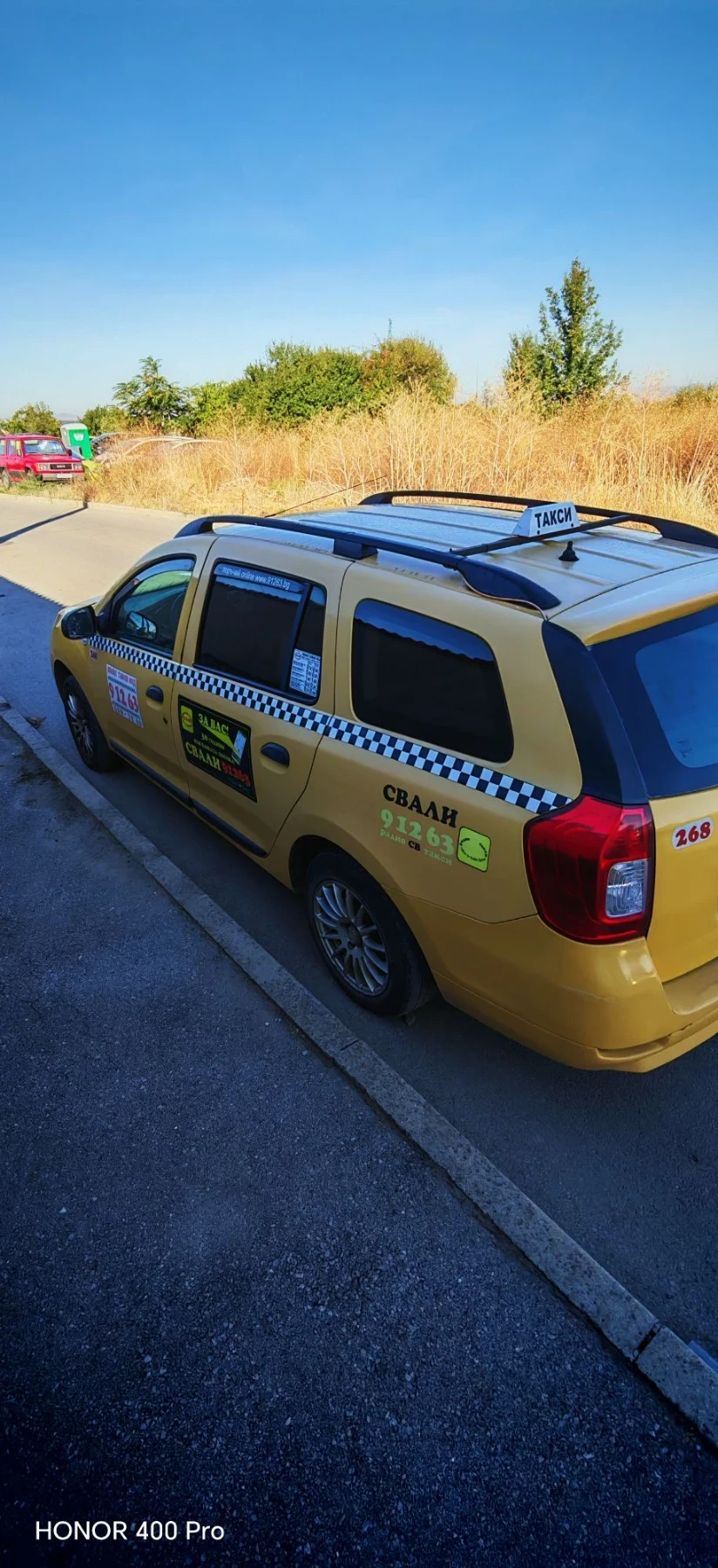 Dacia Logan, снимка 2 - Автомобили и джипове - 56322396