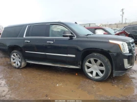 Cadillac Escalade 6.2l Esv Luxury, снимка 13