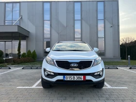 Kia Sportage 2.0CRDI* 4x4* Нави* Андроид* Нови гуми* Перфектен*, снимка 3